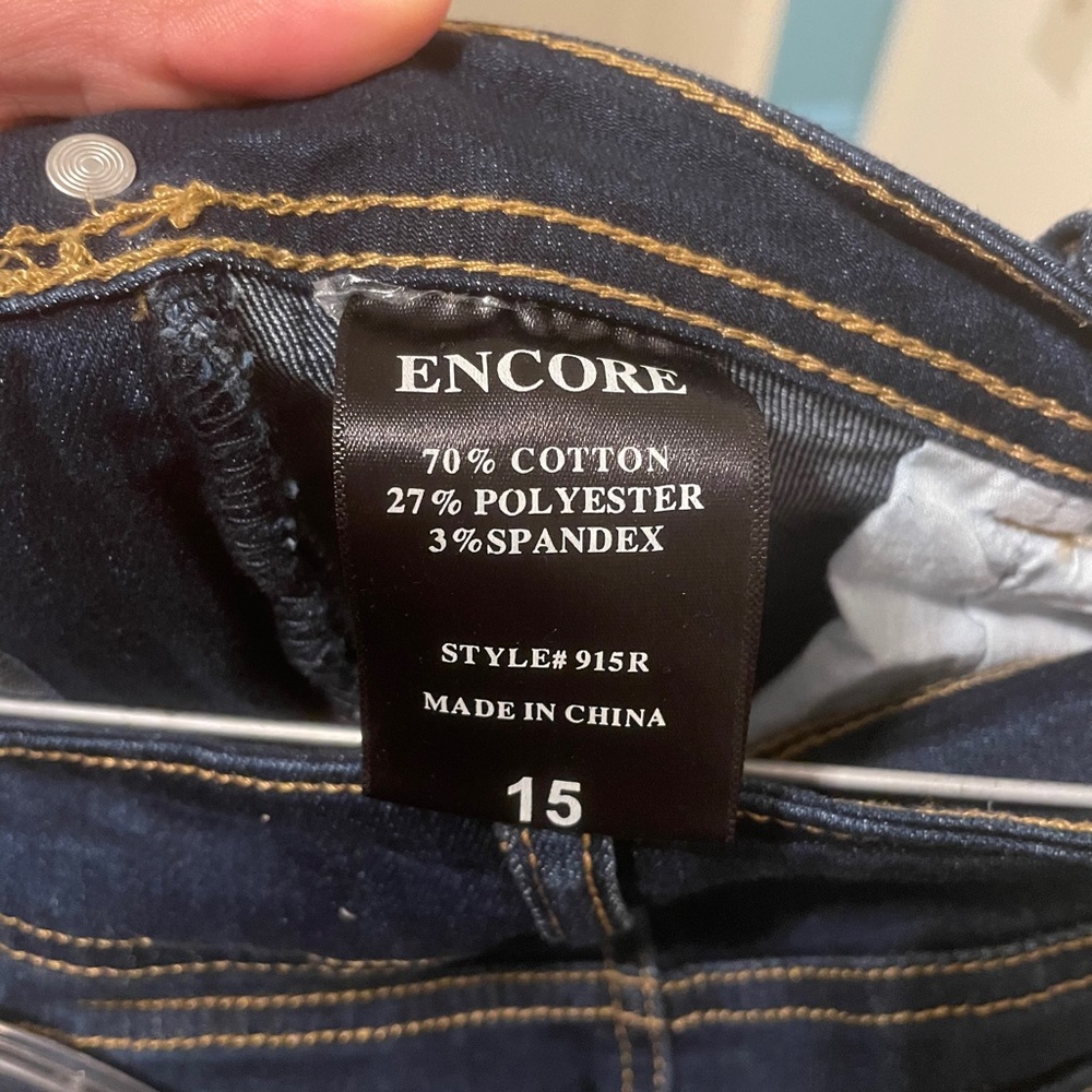 Jeans - Picture 4 of 4